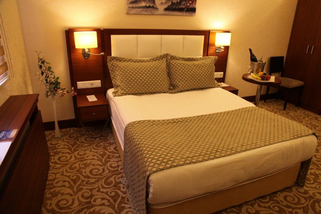 Asrin Business Hotel Kizilay Ankara Bagian luar foto
