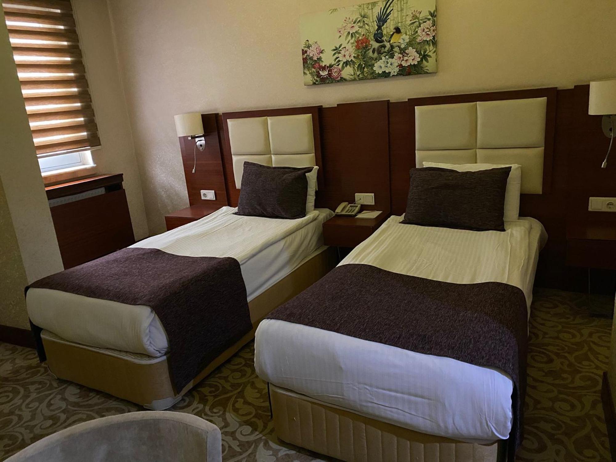 Asrin Business Hotel Kizilay Ankara Bagian luar foto